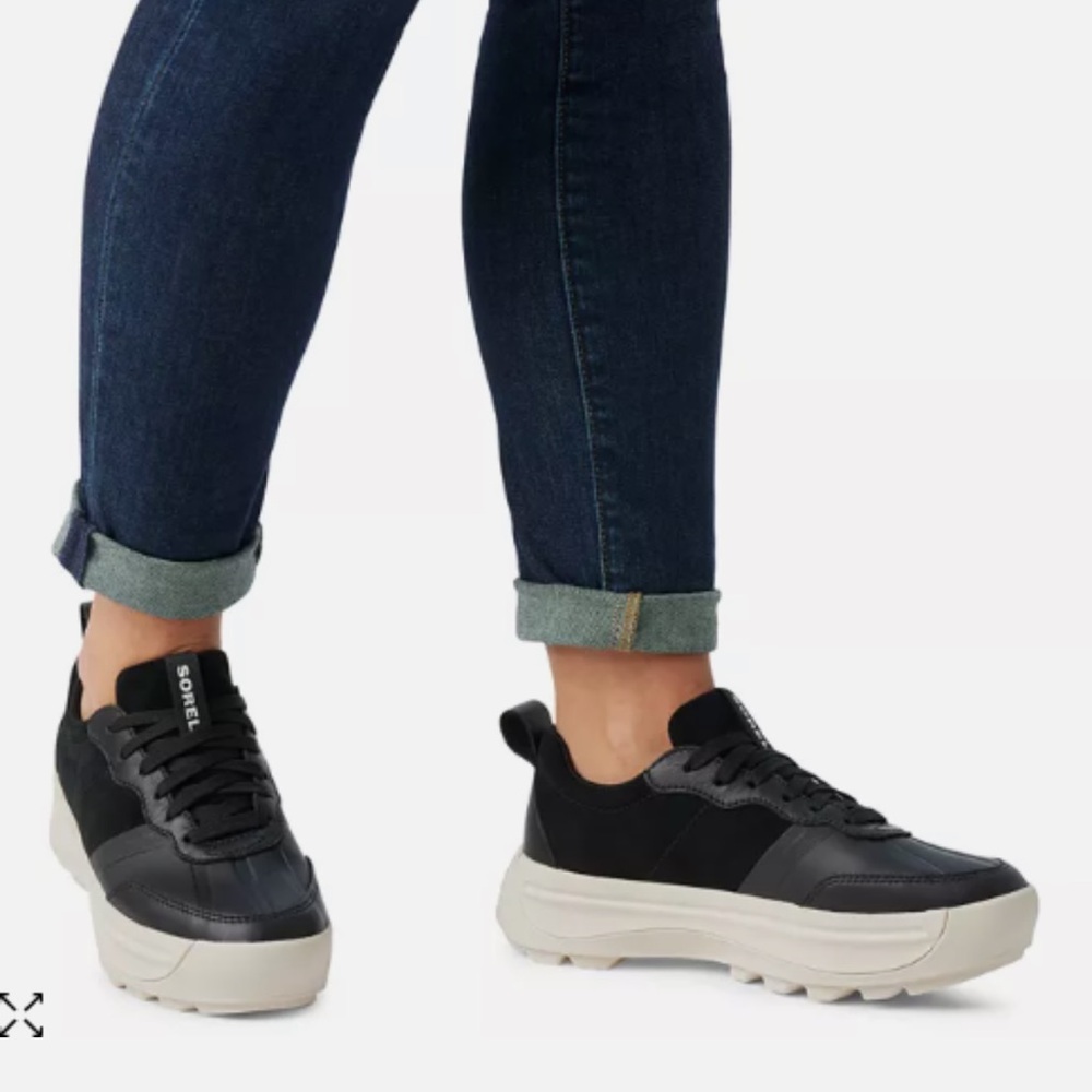 Sorel Ona 503 Black Leather Everyday Low Top Platform Lace-up Sneakers 10